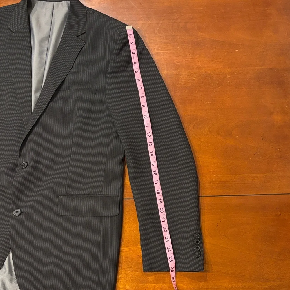 JF J.Ferrar Charcoal Pinstripe Suit. GUC‎
